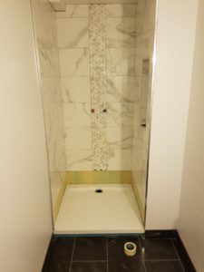 Lire la suite à propos de l’article Douche